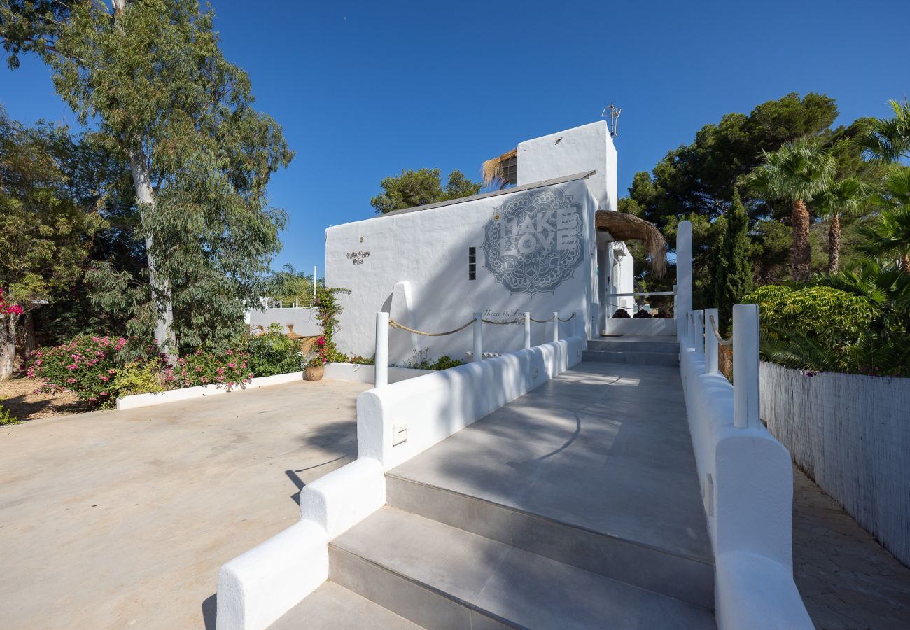 Villa in Santa Eulària des Riu - VILLA CLARITY