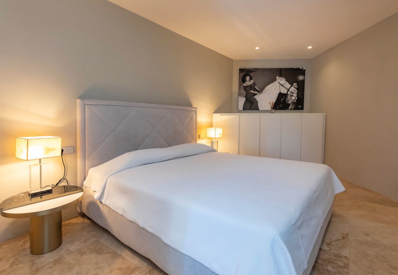 Villa in Santa Eulària des Riu - Flavthree, Villa 5StarsHome Ibiza