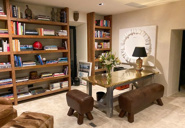 Villa en Alaro - Alaro 117 Luxury. 10 a 20 pax, Villa-Lujo 5StarsHo Villa en Alaro - Alaro 117 Luxury. 10 a 20 pax, Villa-Lujo 5StarsHo