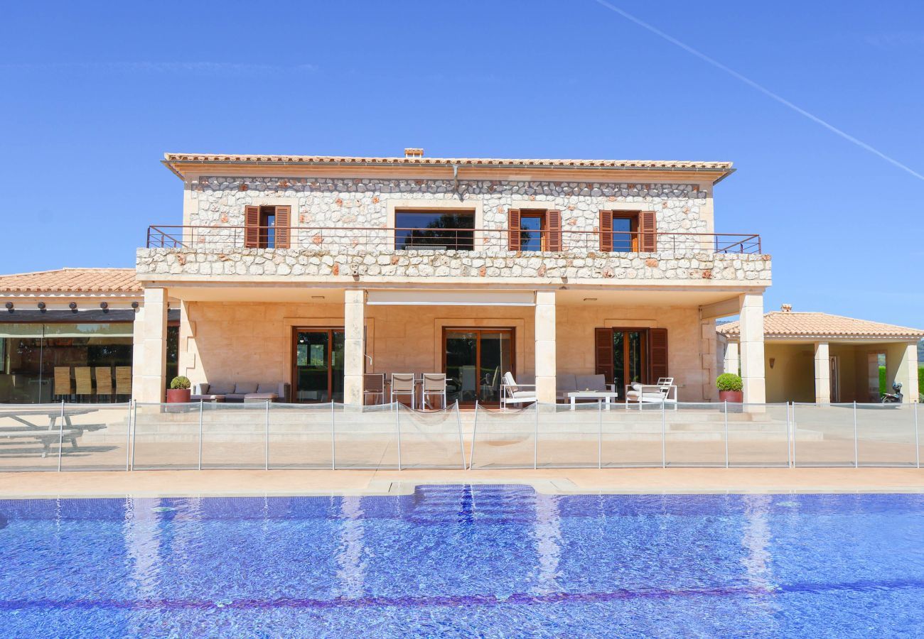 Finca en Sa Pobla - 140 Villa Son Ferragut VT/2073  by Mallorca Charm Finca en Sa Pobla - 140 Villa Son Ferragut VT/2073  by Mallorca Charm