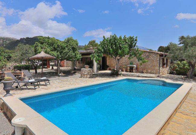 102 Finca Caselles de Baix ETV/392 by Mallorca Cha