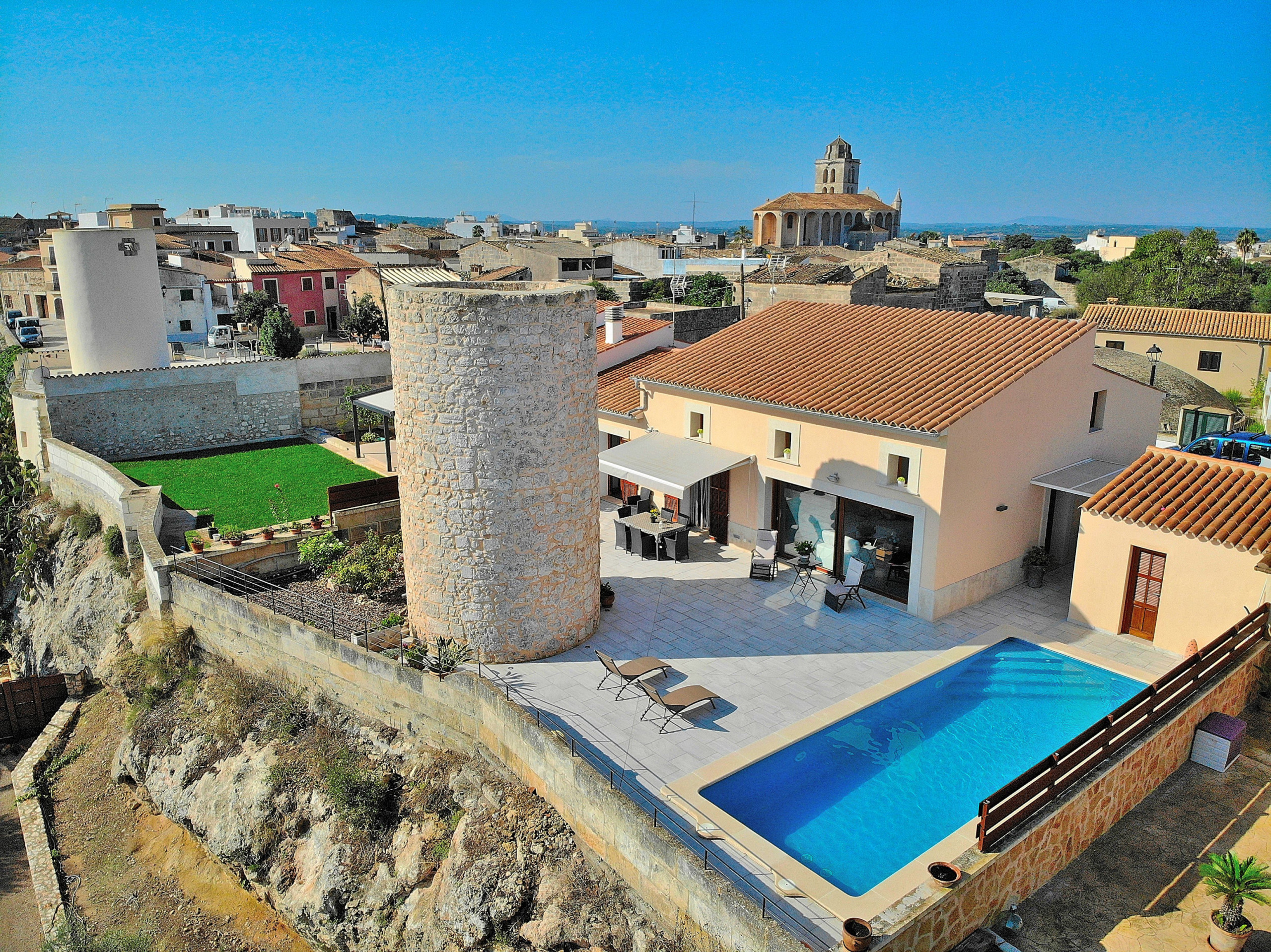 Villa à Muro avec vue sur la mer et piscine