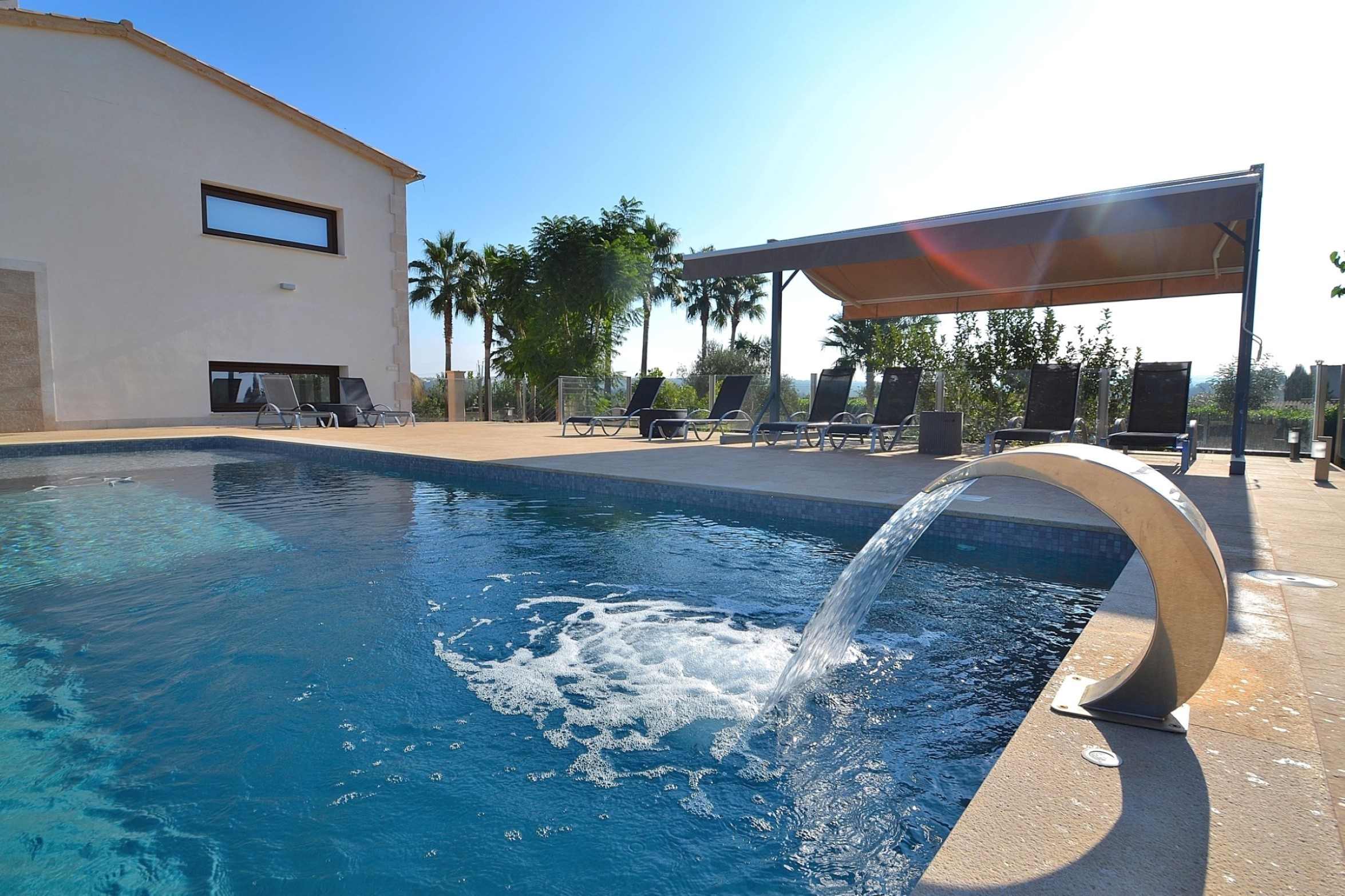 À partir de 100 € par jour, vous pouvez louer votre finca à Majorque.