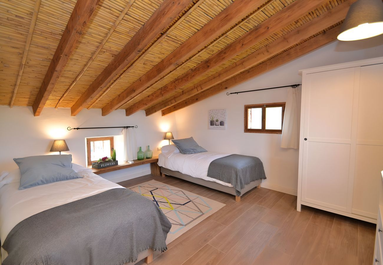 Gîte Rural à Llubi - 005 Finca Can Cortana ETV/7345 by Mallorca Cha