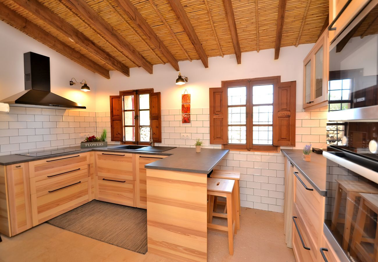 Gîte Rural à Llubi - 005 Finca Can Cortana ETV/7345 by Mallorca Cha
