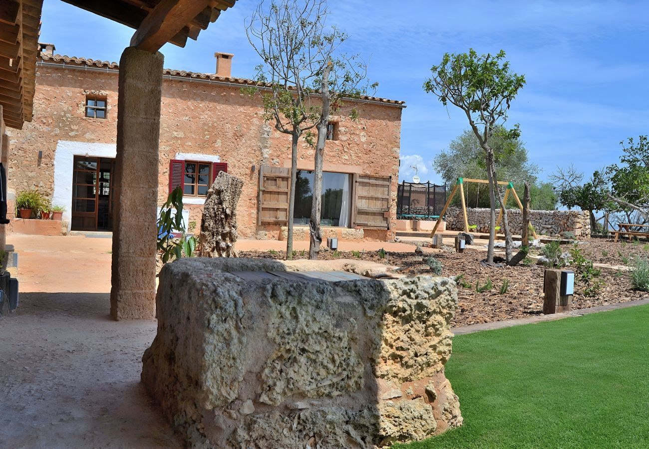 Gîte Rural à Llubi - 005 Finca Can Cortana ETV/7345 by Mallorca Cha