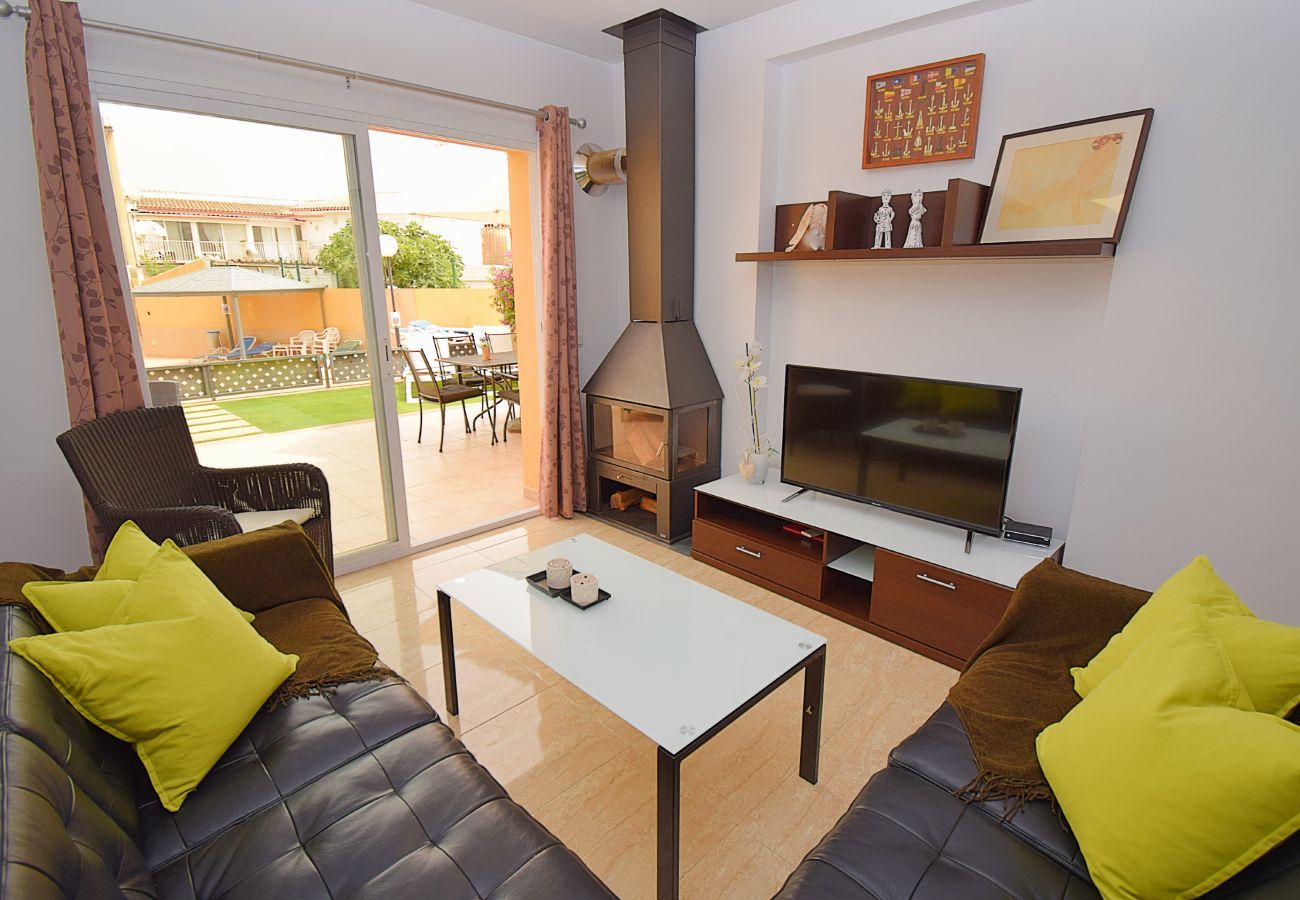 Maison mitoyenne à Sa Pobla - 170 Casa Robes Sa Pobla ETV/6652 by Mallorca Charm