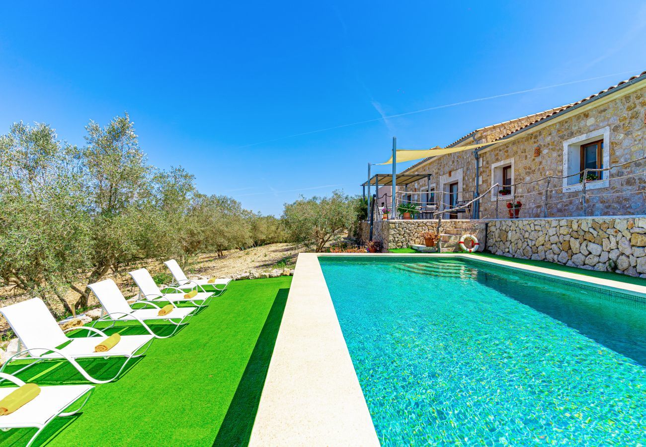 Villa à Sineu - 268 Villa Can Caluix ETV/8149  by Mallorca Charme