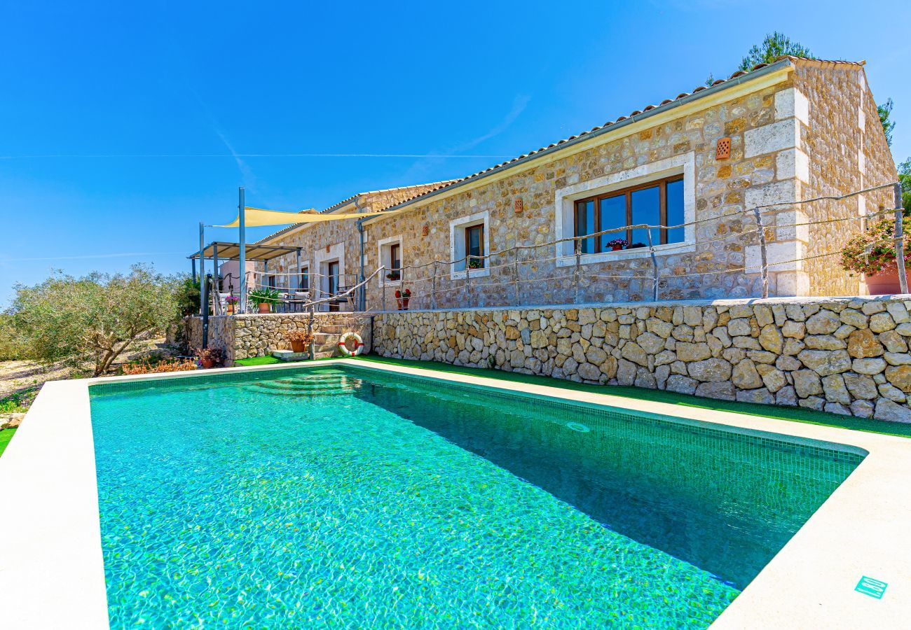 Villa à Sineu - 268 Villa Can Caluix ETV/8149  by Mallorca Charme