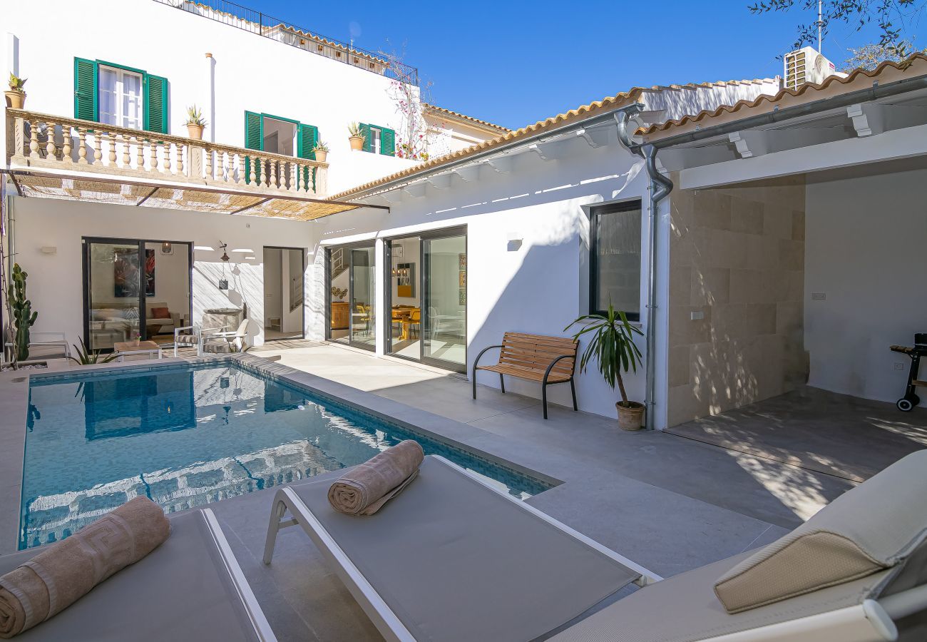 maison mallorquine, piscine, jardin, terrasse, Muro