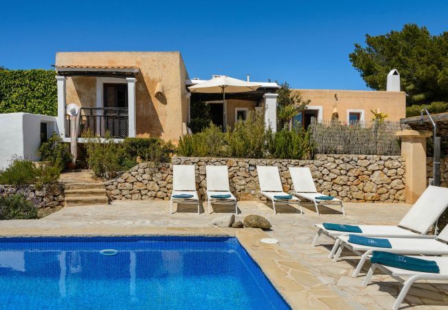 Villa in Sant Josep de Sa Talaia - VILLA ROMERO I Villa in Sant Josep de Sa Talaia - VILLA ROMERO I