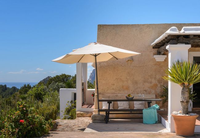 Villa in Sant Josep de Sa Talaia - VILLA ROMERO I Villa in Sant Josep de Sa Talaia - VILLA ROMERO I