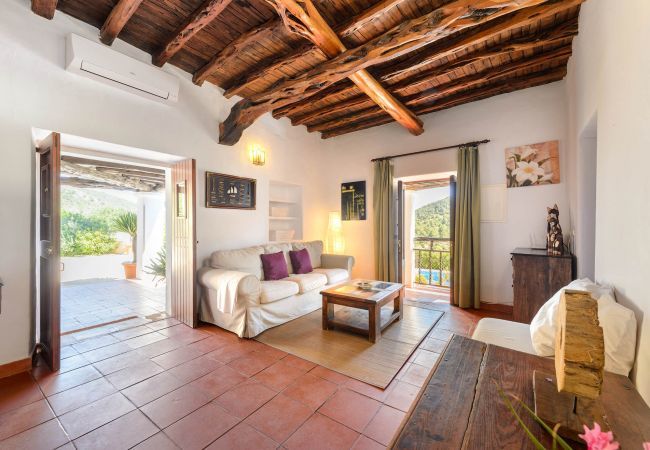Villa in Sant Josep de Sa Talaia - VILLA ROMERO I Villa in Sant Josep de Sa Talaia - VILLA ROMERO I