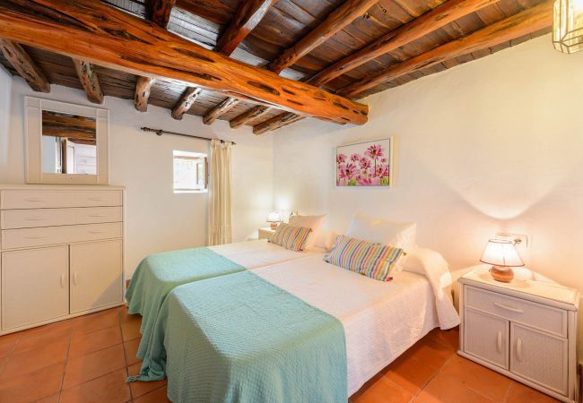 Villa in Sant Josep de Sa Talaia - VILLA ROMERO I Villa in Sant Josep de Sa Talaia - VILLA ROMERO I