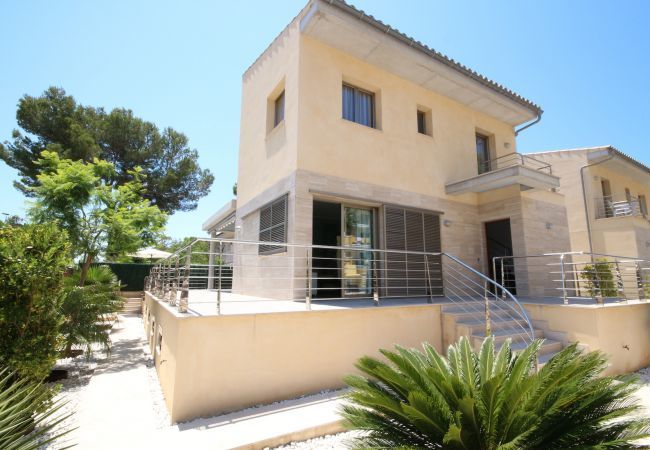 Villa in Platja de Muro - Mediterraneo, Beach House 5StarsHome Mallorca Villa in Platja de Muro - Mediterraneo, Beach House 5StarsHome Mallorca
