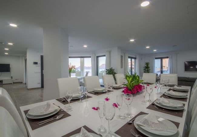 Villa with pool for 12 people in Son Serra, Mallorca. 6 DBR, 7 BR, AC, fitness pool, roof terrace with heated whirlpool, music/light-system, bikes.