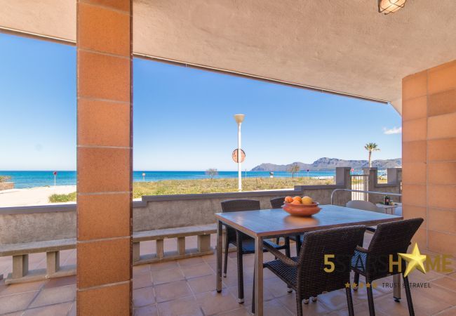 Beach house for 10 adults and babies in Son Serra de Marina. 5 DBR, 3 bathrooms, 1 full outdoor bathroom, AC, free wifi internet, pool with barbecue terrace.