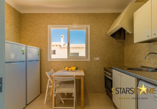 Beach house for 10 adults and babies in Son Serra de Marina. 5 DBR, 3 bathrooms, 1 full outdoor bathroom, AC, free wifi internet, pool with barbecue terrace.