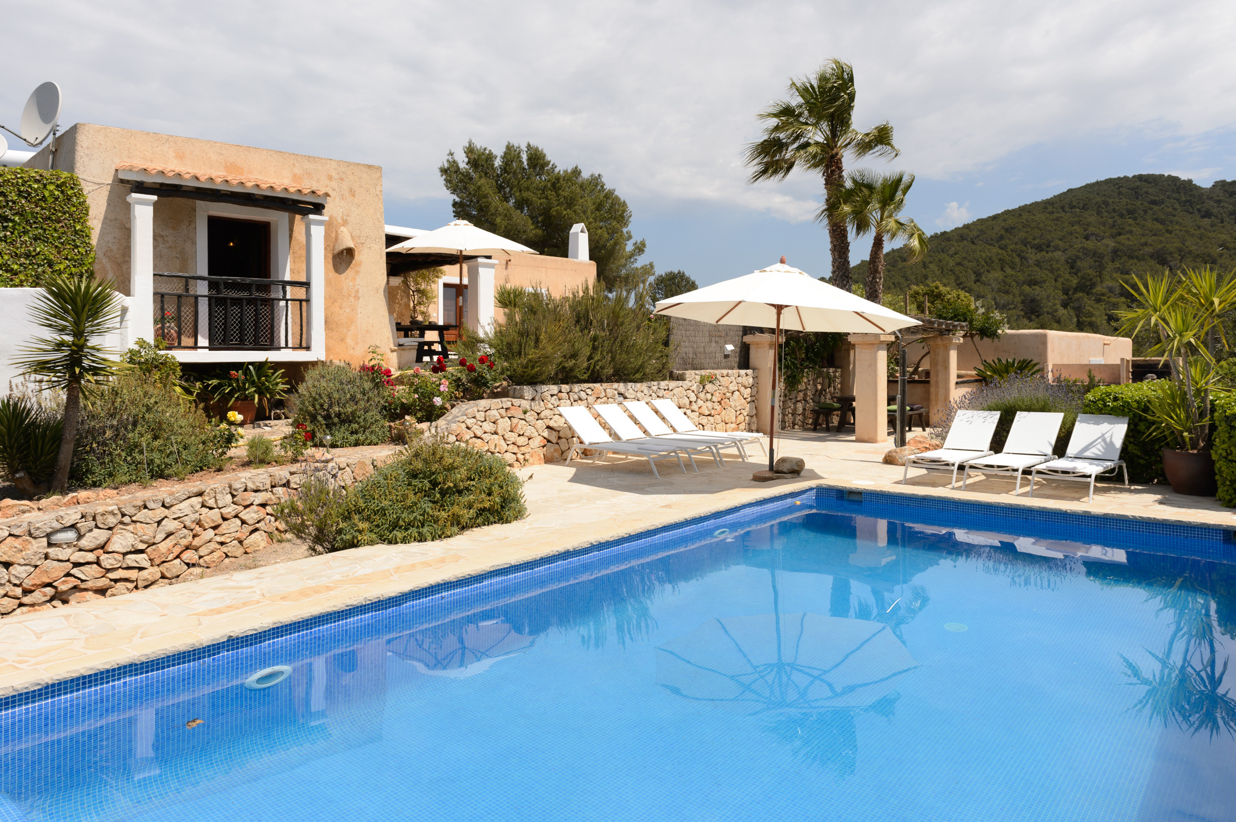 Villa/Dettached house in Sant Josep de Sa Talaia / San Jose - Romero I, Villa-Finca 5StarsHome Ibiza