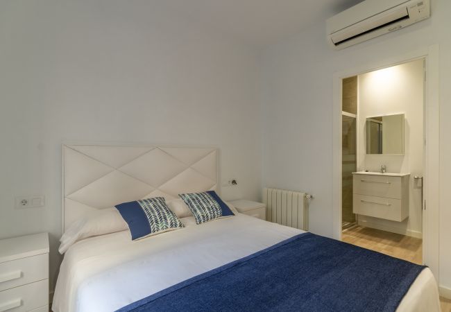 House in Palma de Mallorca - Miquel Santandreu 40, TownHouse 5StarsHome Mallorc House in Palma de Mallorca - Miquel Santandreu 40, TownHouse 5StarsHome Mallorc