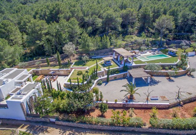 Villa in Sant Llorenç de Balafia - Villa Besbiza, Villa 5StarsHome Ibiza