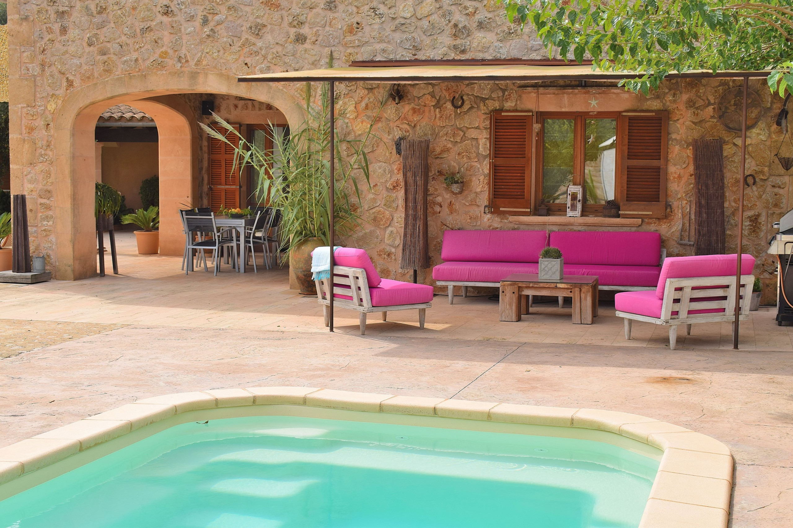 holidays, swimming pool, sunbeds, peace and quiet