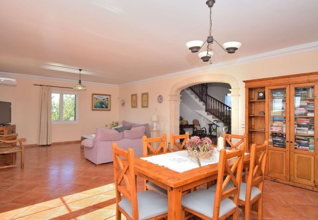 Country house in Cas Concos - 176 Villa Can Claret Gran ET/3690 by Mallorca Char Country house in Cas Concos - 176 Villa Can Claret Gran ET/3690 by Mallorca Char