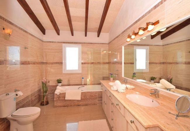 Country house in Cas Concos - 176 Villa Can Claret Gran ET/3690 by Mallorca Char Country house in Cas Concos - 176 Villa Can Claret Gran ET/3690 by Mallorca Char