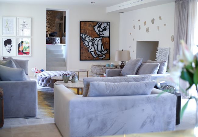 Villa in Alaro - Alaro 117 Luxury. 10 a 20 pax, Villa-Lujo 5StarsHo Villa in Alaro - Alaro 117 Luxury. 10 a 20 pax, Villa-Lujo 5StarsHo