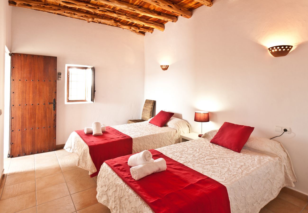 Villa in Santa Gertrudis - El Mago Can Roig, Finca 5StarsHome Ibiza