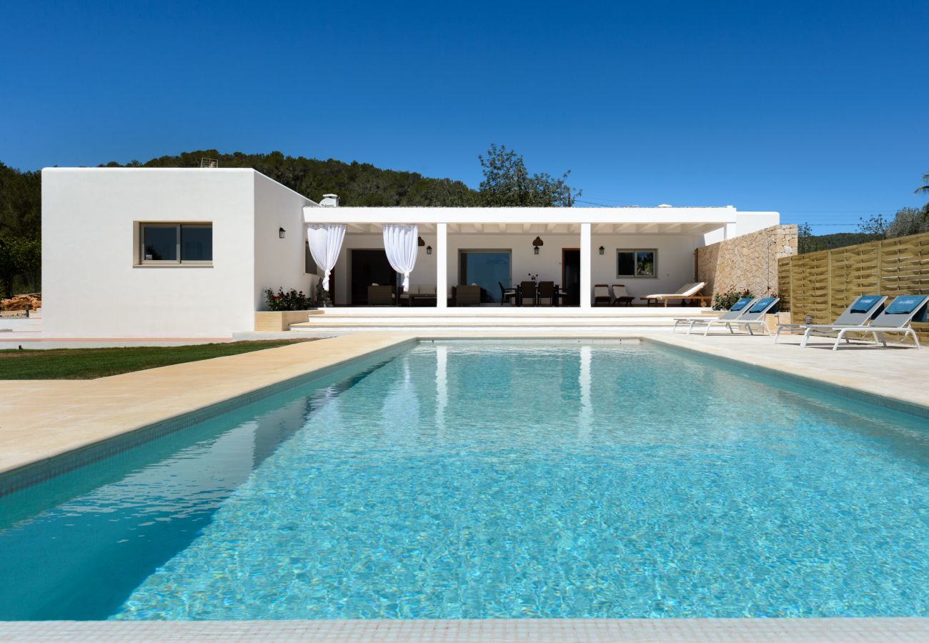 Villa in Santa Gertrudis - Can Vinyes, Villa 5StarsHome Ibiza