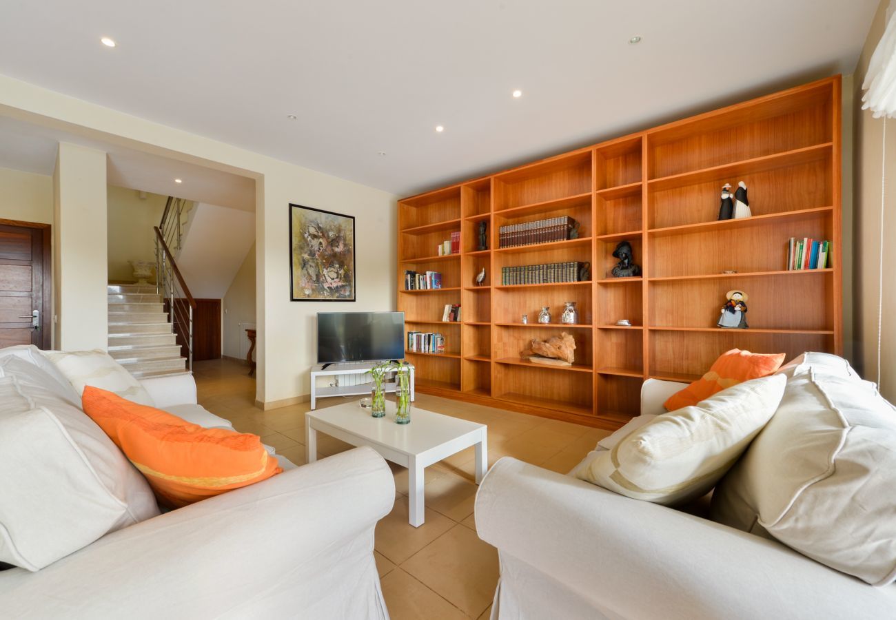 Villa in Santa Eulalia des Riu - Can Guasch, Villa 5StarsHome Ibiza