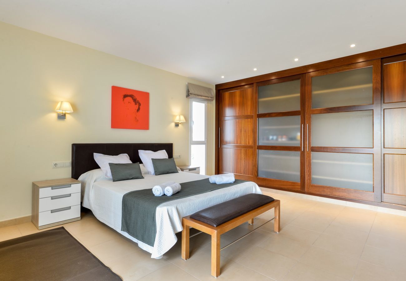 Villa in Santa Eulalia des Riu - Can Guasch, Villa 5StarsHome Ibiza