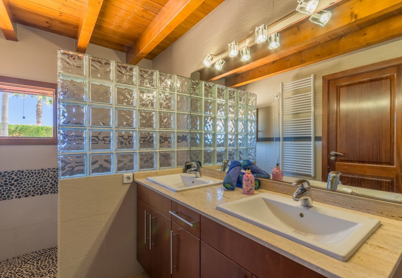 Cottage in Colonia de Sant Pere - Corb Mari Sea & Beach House, Finca 5StarsHome Mall