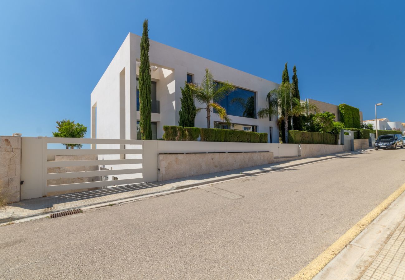 Villa in LLucmajor - Son Veri Front Bay, Villa 5StarsHome Mallorca