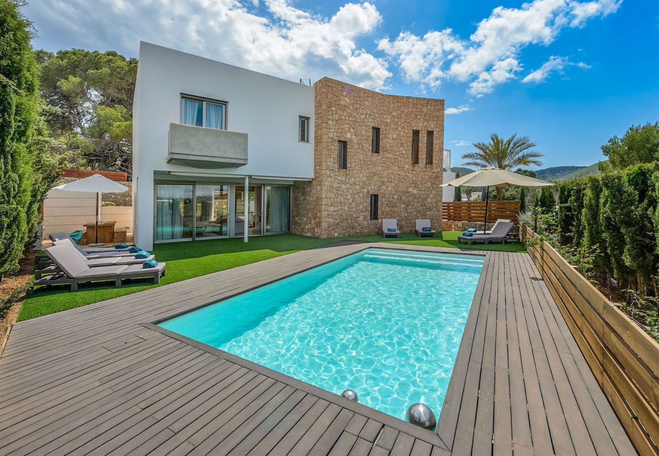 Villa in Santa Eulalia des Riu - MontCrist, Villa 5StarsHome Ibiza