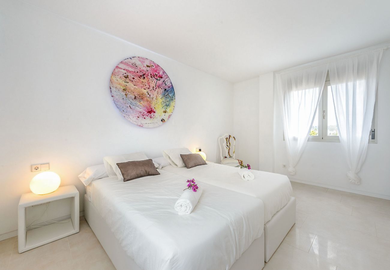 Villa in Santa Eulalia des Riu - MontCrist, Villa 5StarsHome Ibiza