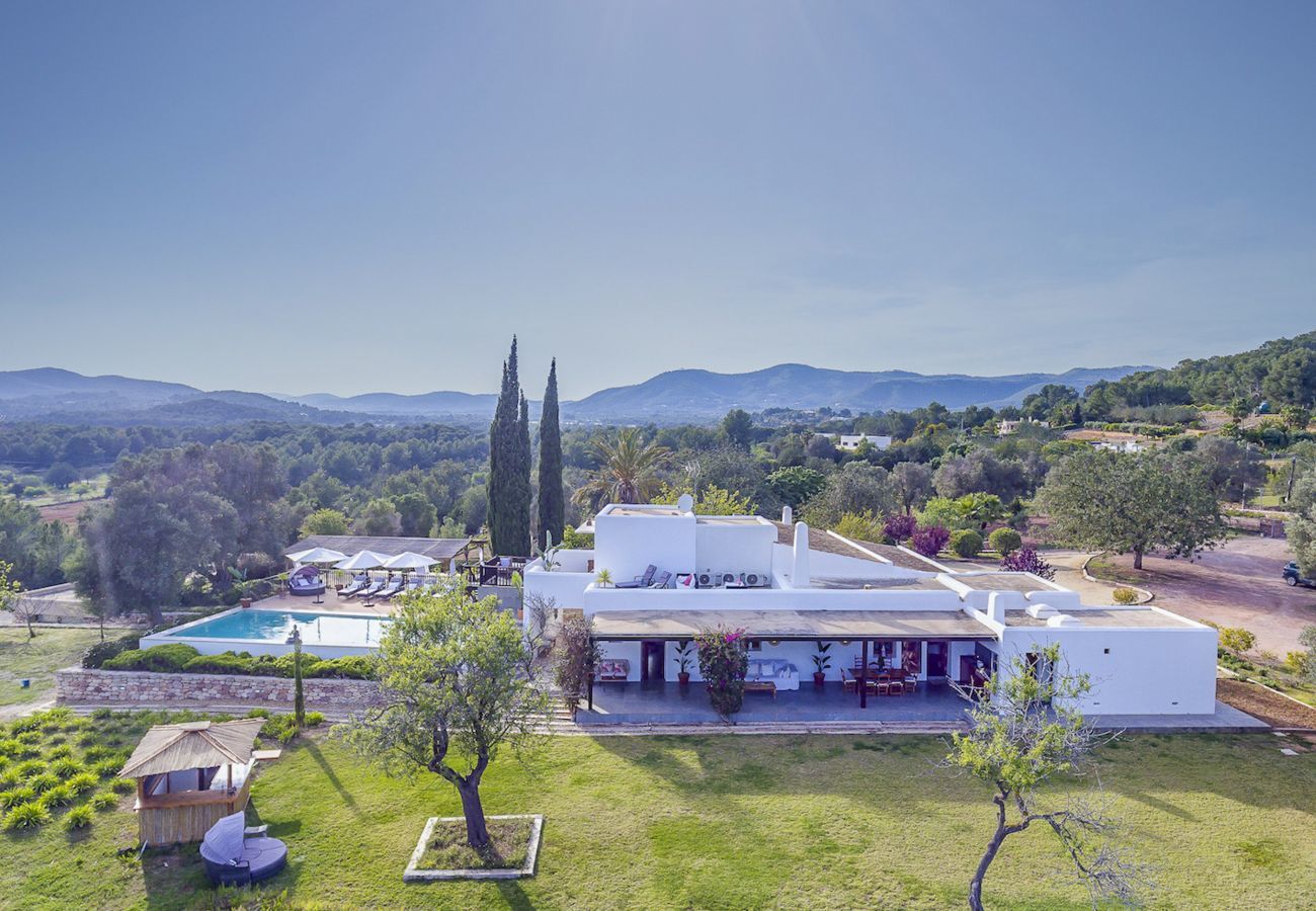 Villa in San Carlos/ Sant Carles de Peralta - Loeci, Villa 5StarsHome Ibiza