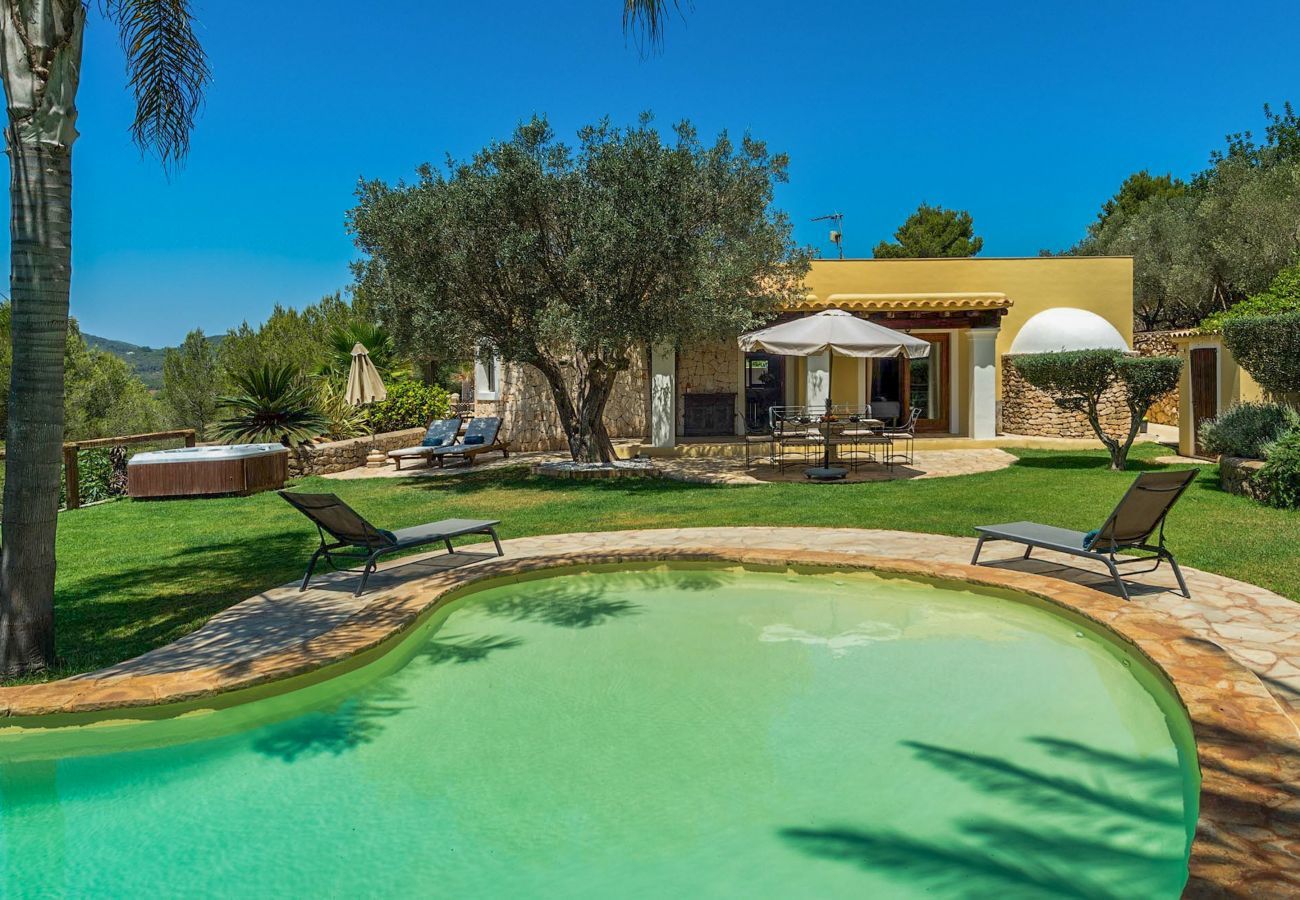 Country house in Santa Eulalia des Riu - Ineb, Finca 5StarsHome Ibiza