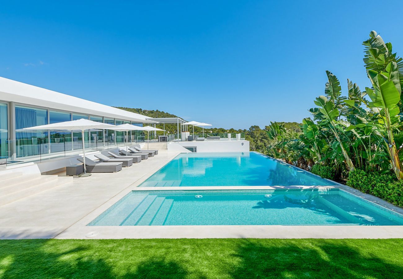 Villa in Santa Eulalia des Riu - Plendita, Villa 5StarsHome Ibiza