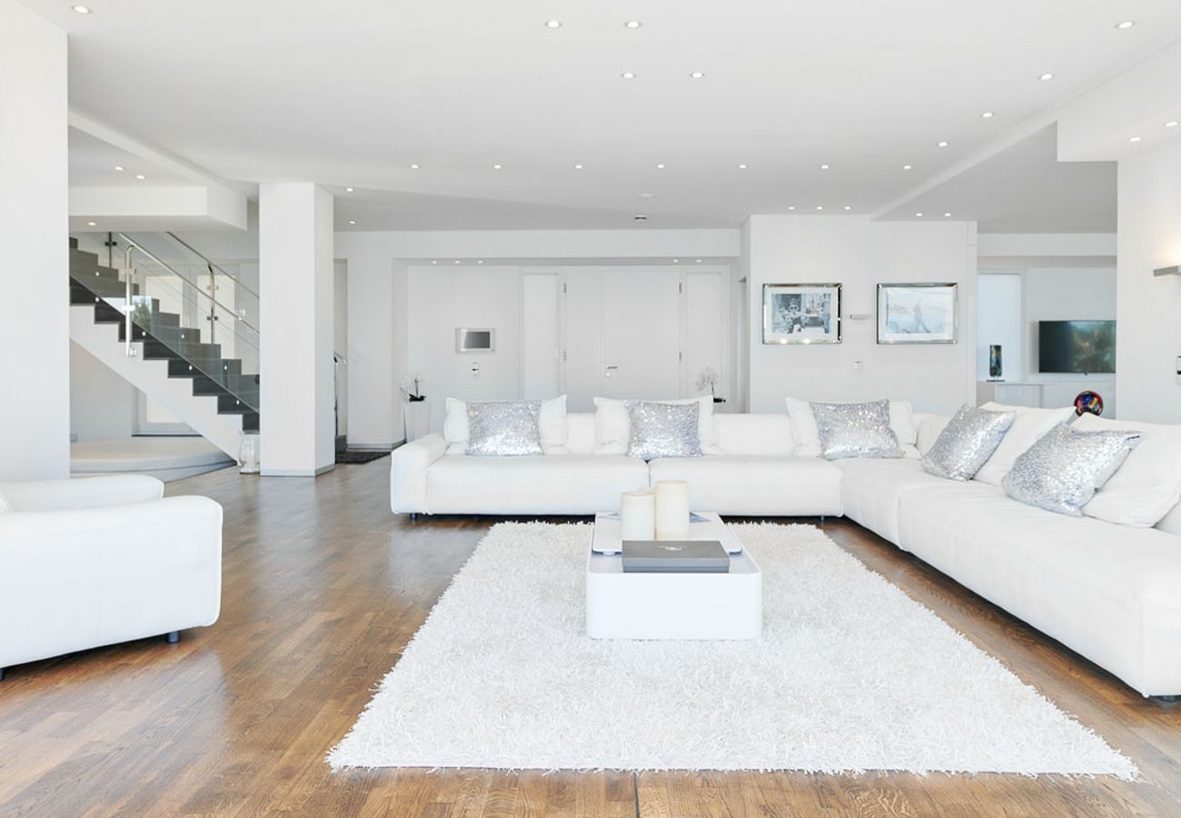 Villa in Santa Eulalia des Riu - VILLA MIAMI