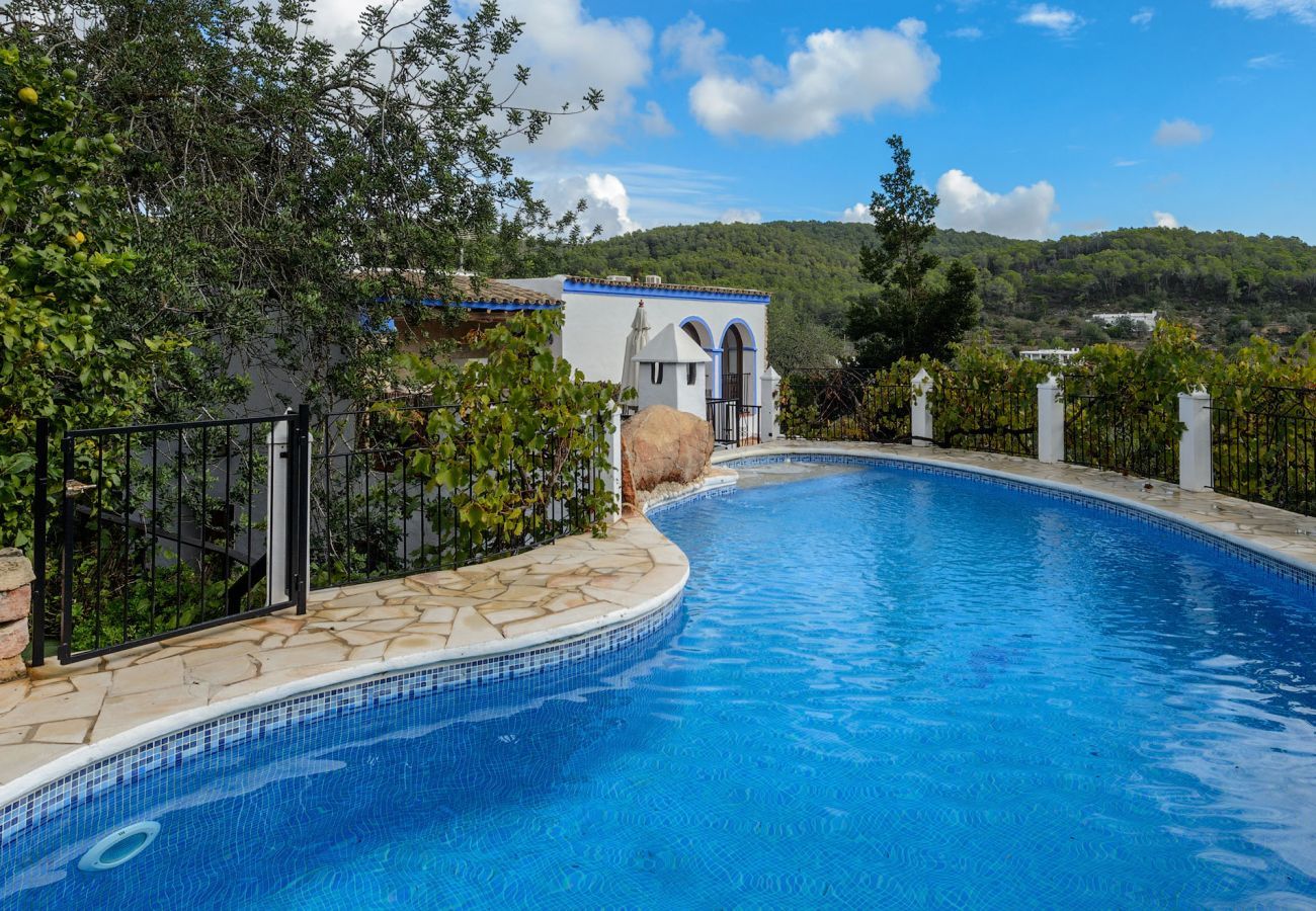 Villa in Sant Llorenç de Balafia - Betcana, Villa 5StarsHome Ibiza