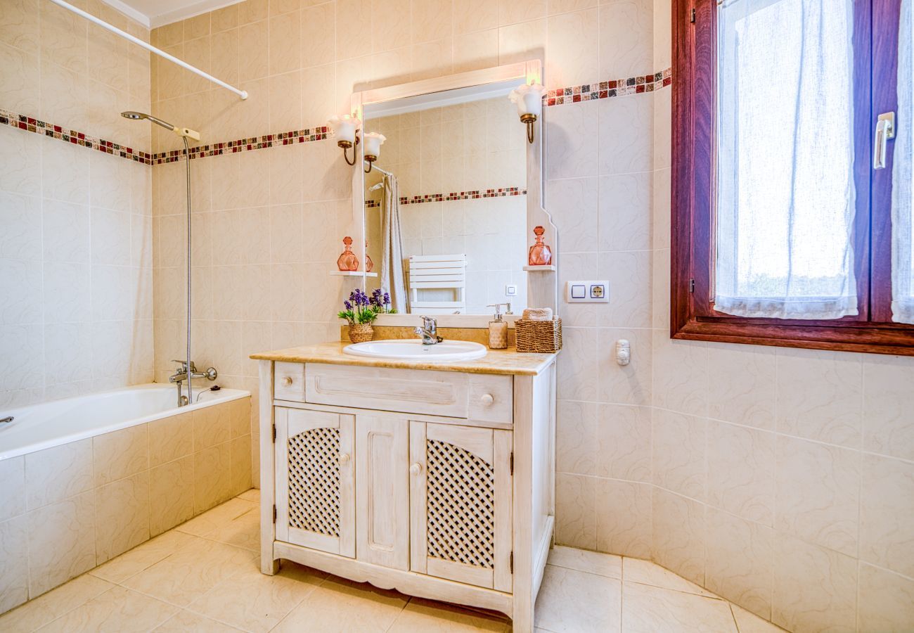 Villa in Selva - Sorubin 4pax, Villa 5StarsHome Mallorca