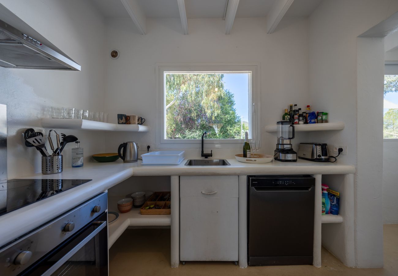 Villa in Santa Eulalia des Riu - VILLA CLARITY
