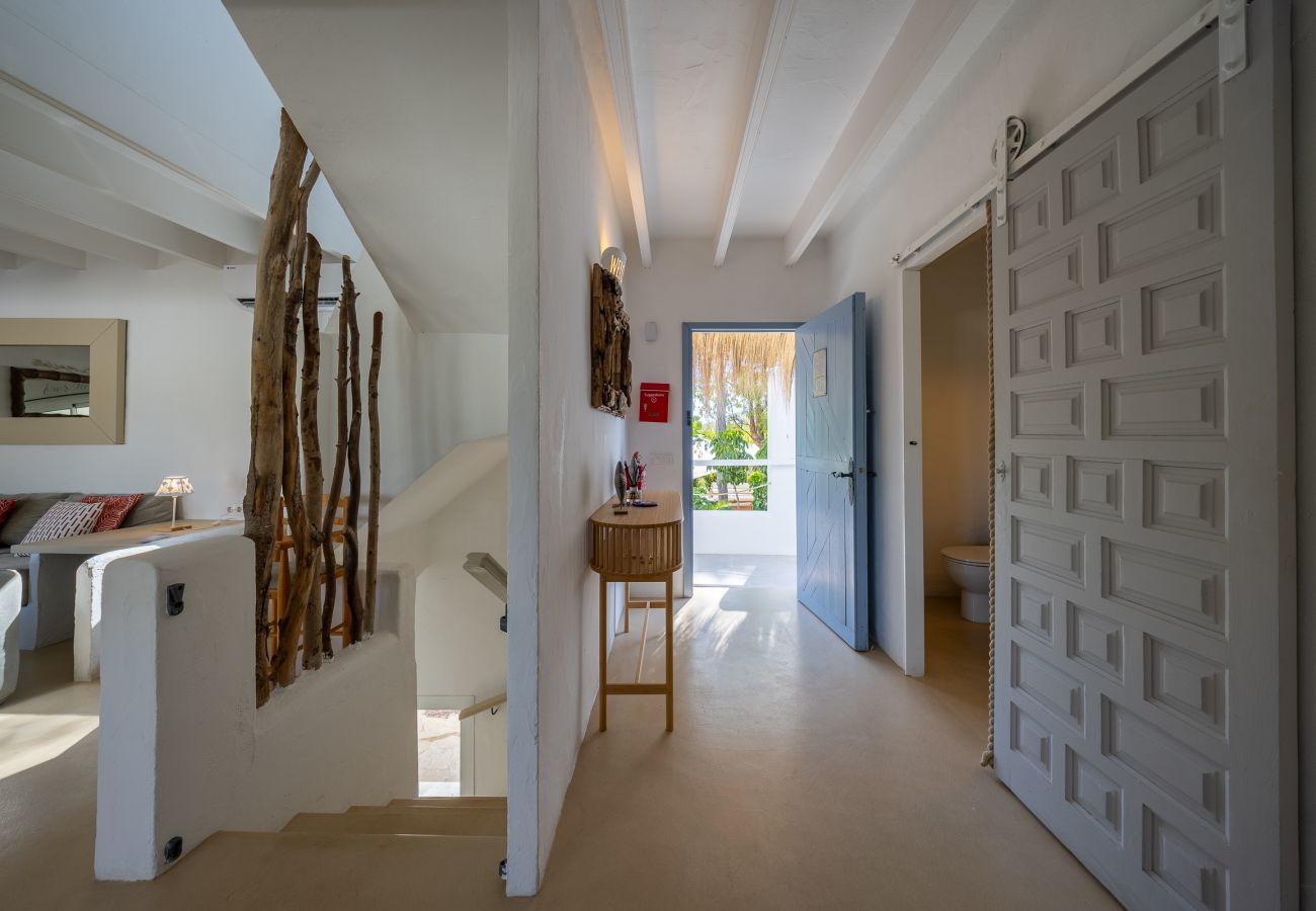 Villa in Santa Eulalia des Riu - VILLA CLARITY