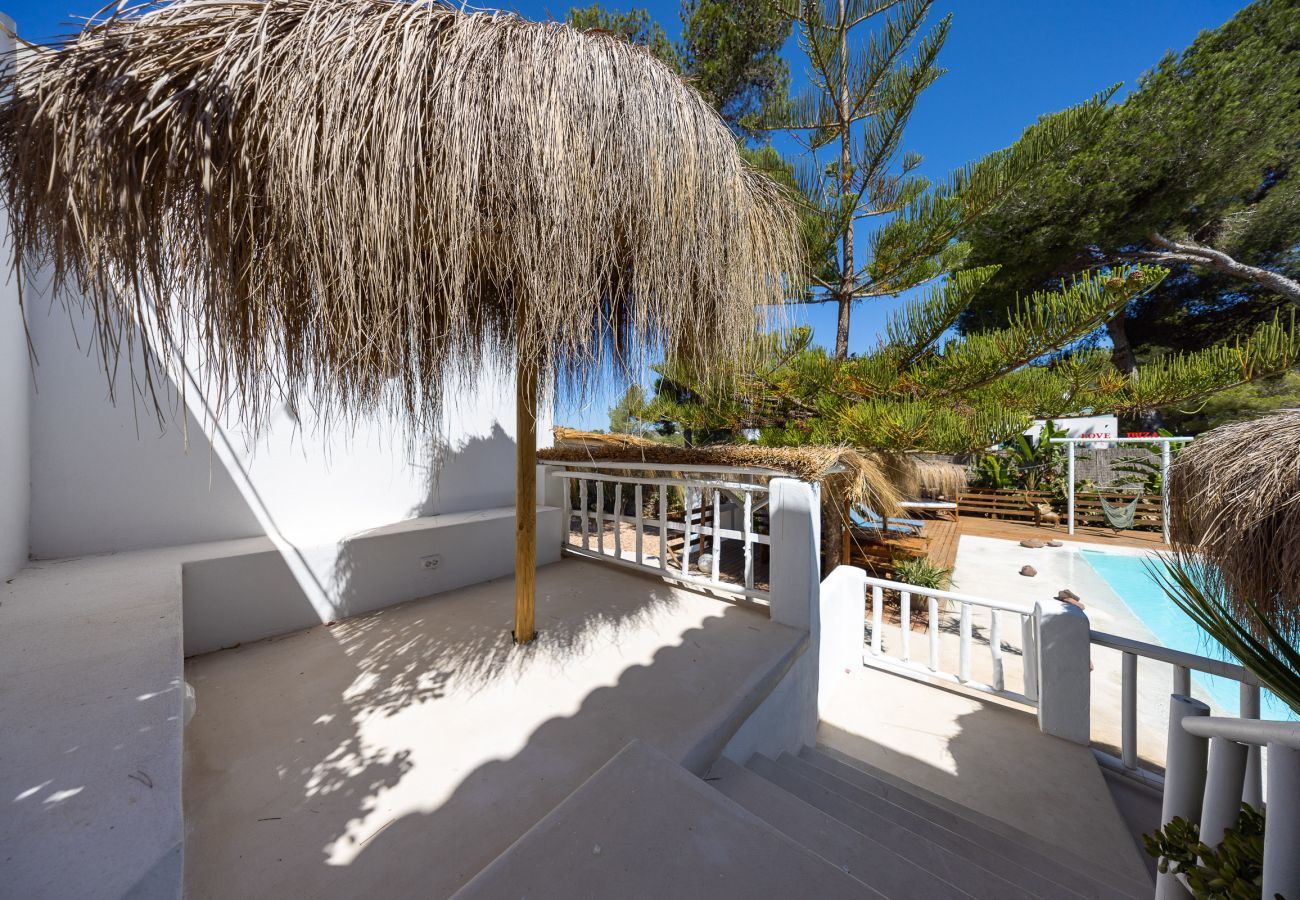Villa in Santa Eulalia des Riu - VILLA CLARITY