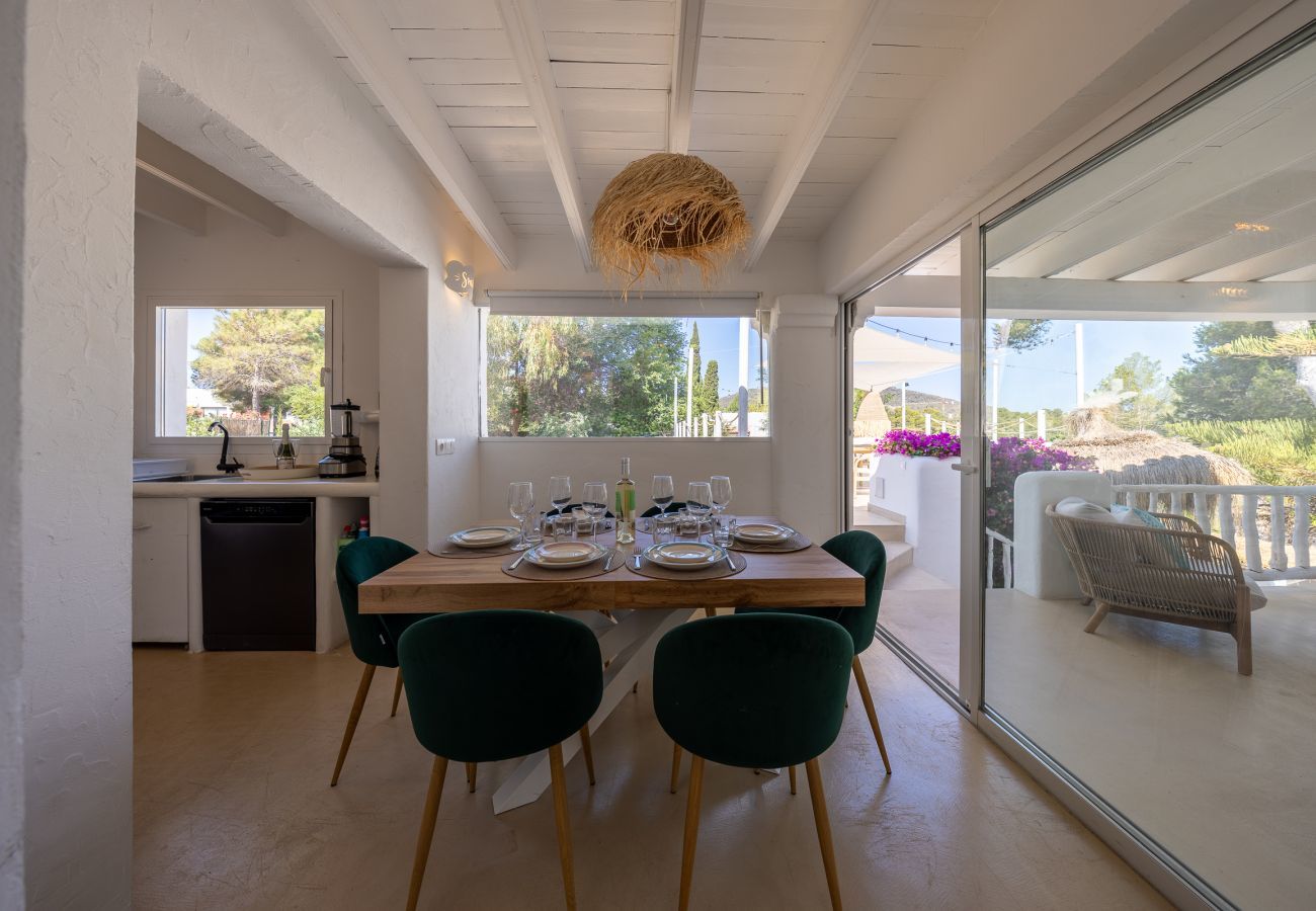 Villa in Santa Eulalia des Riu - VILLA CLARITY