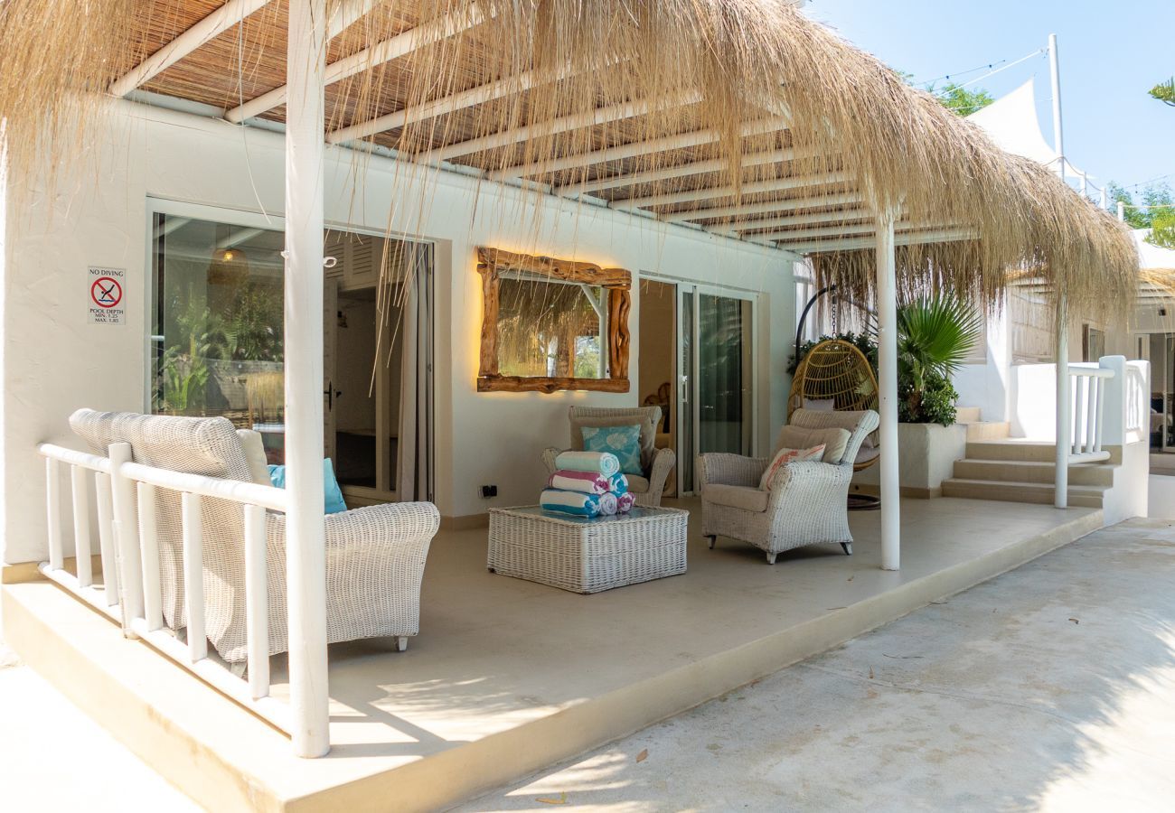 Villa in Santa Eulalia des Riu - VILLA CLARITY