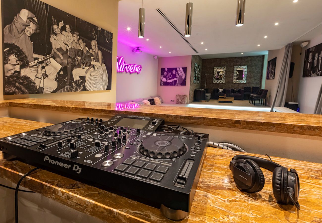 Villa in Santa Eulalia des Riu - Flavthree, Villa 5StarsHome Ibiza